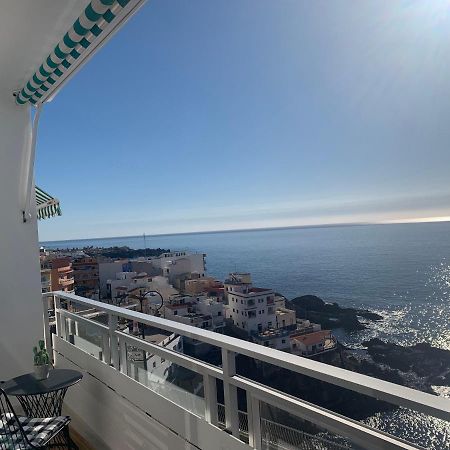 Spacious, Light & Cozy Apartments With Ocean Views Puerto de Santiago  Dış mekan fotoğraf
